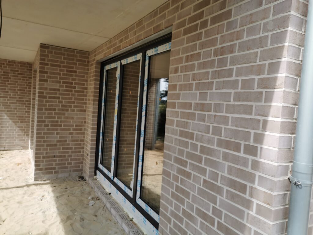 Montaż okien VEKA Softline 82 w Lingen – EKOFENSTER