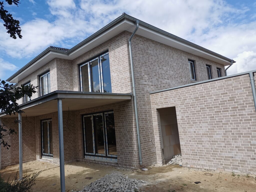 Montaż okien VEKA Softline 82 w Lingen – EKOFENSTER